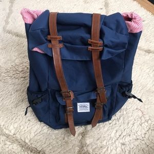Kaukko backpack **Herschel lookalike**
